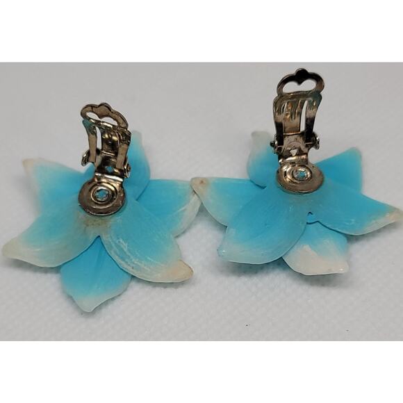 Vintage Clip On Earrings Turquoise Yellow Tropical Flower Marked West Germany - Picture 3 of 9